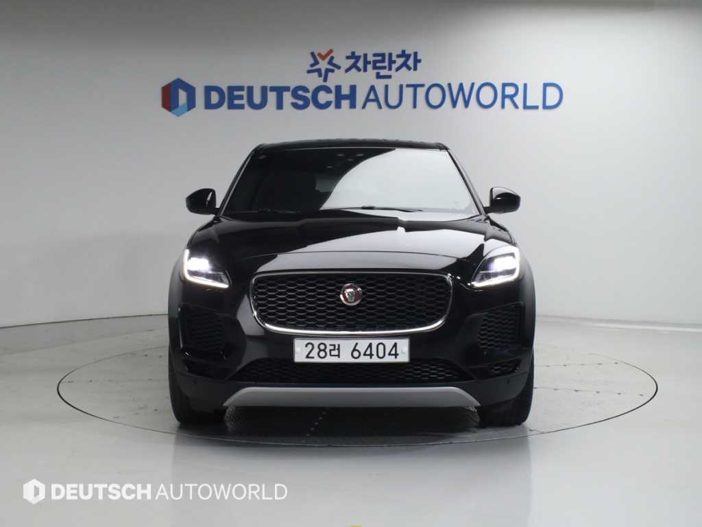 Jaguar E-PACE - Vista 3