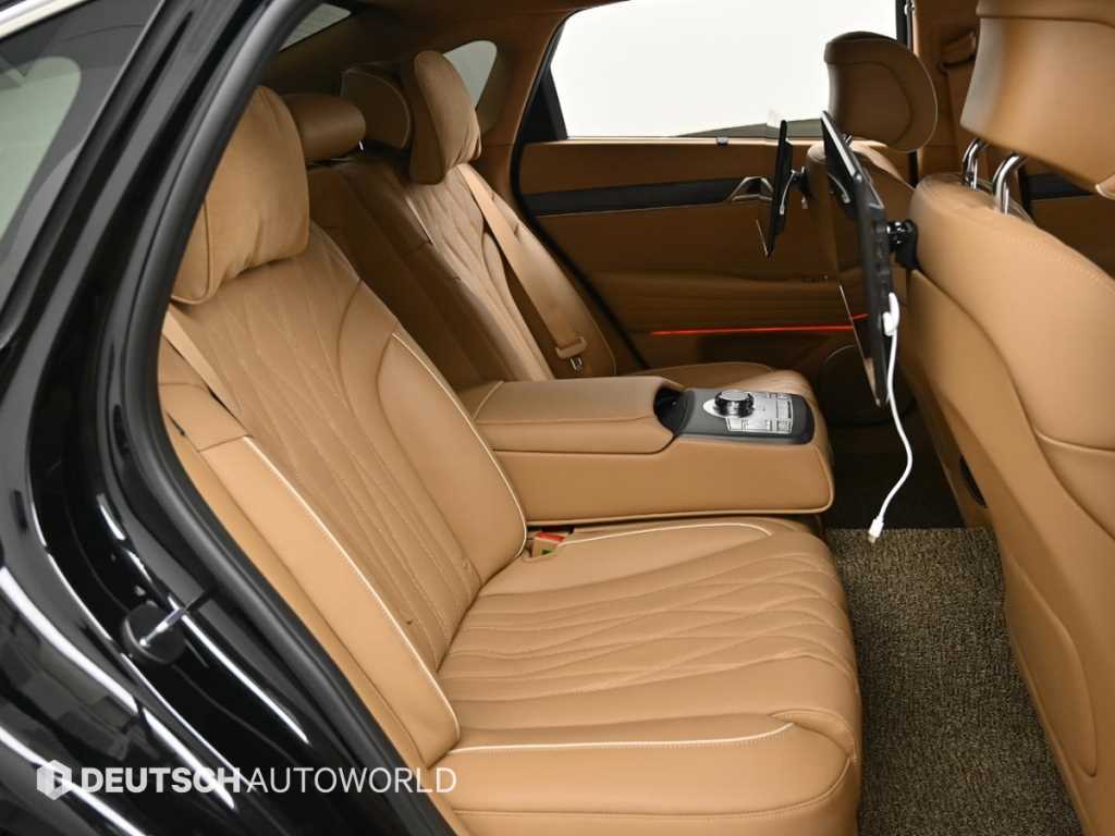 Genesis G80 - Vista 12