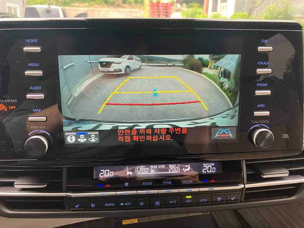 Toyota Siena 2024 Blanco - Importación desde Corea - HF Imports Iquique - Foto 17