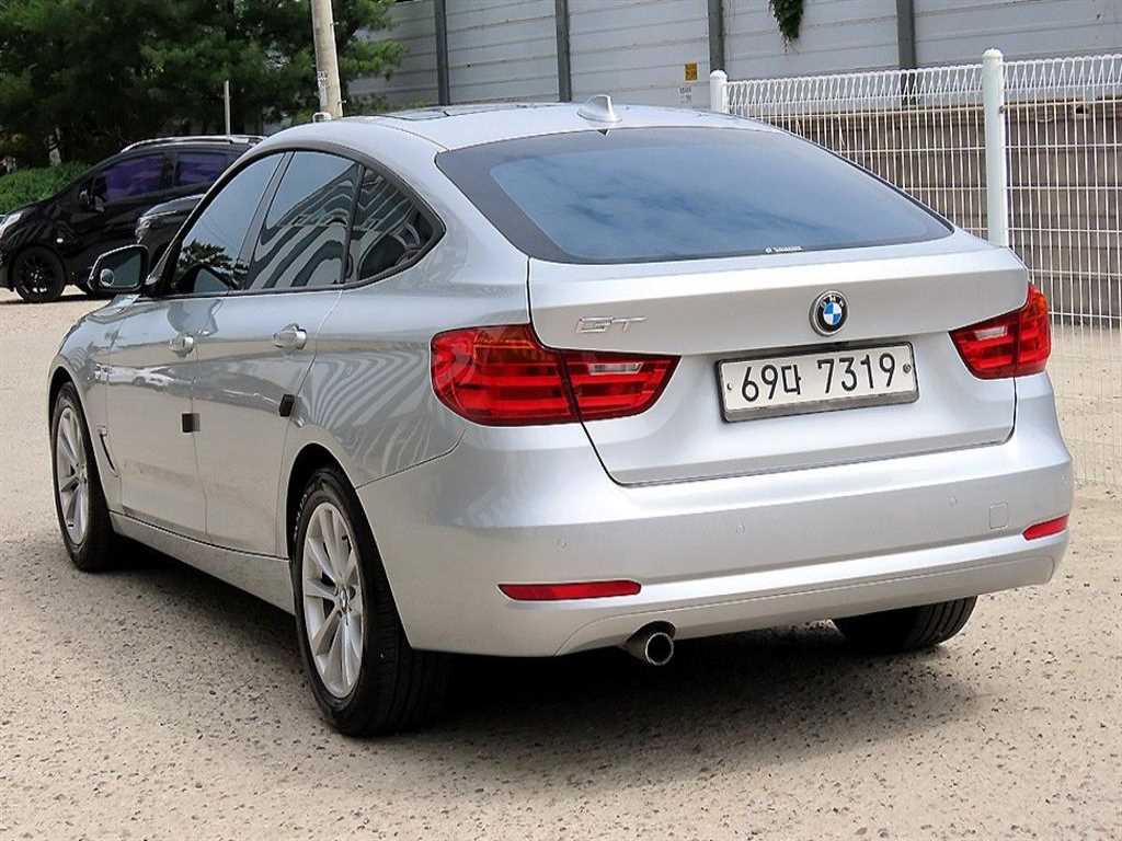 BMW Gran Turismo - Vista 3