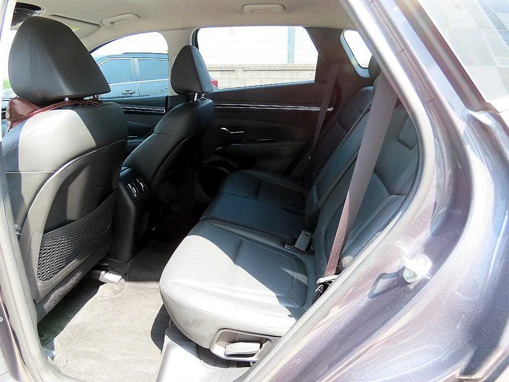 HYUNDAI Tucson - Vista 6