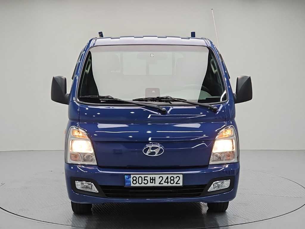 Small Truck Cargo (small) - Vista 2
