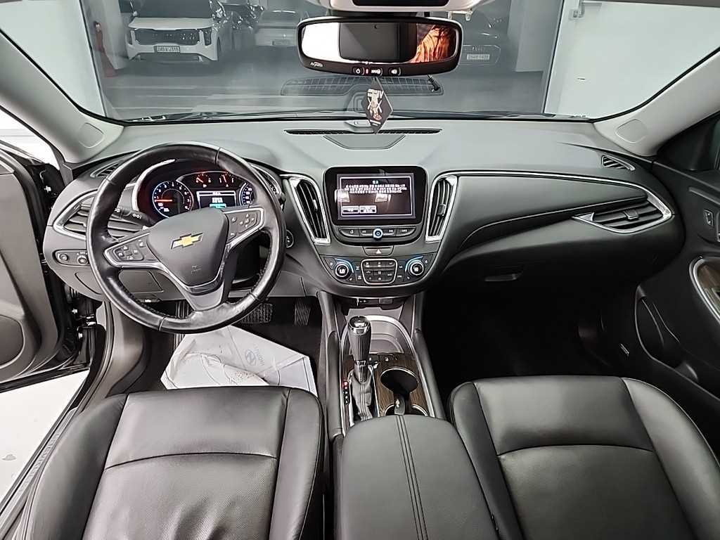 Chevrolet Malibu - Vista 7