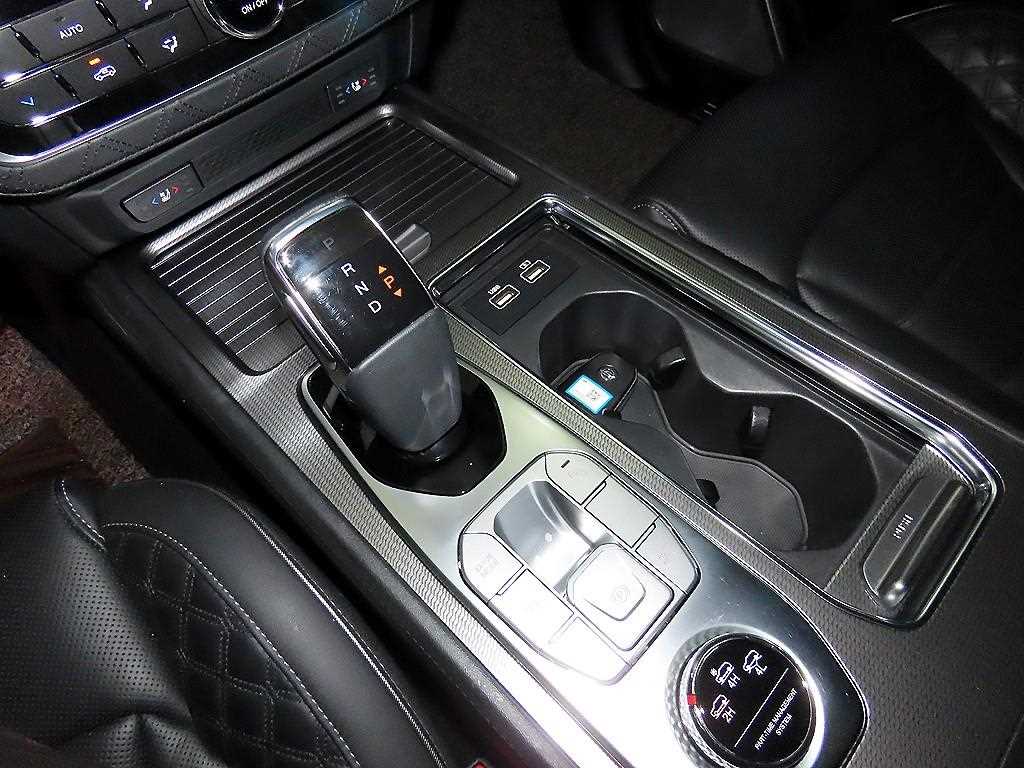 Ssangyong Rexton - Vista 12