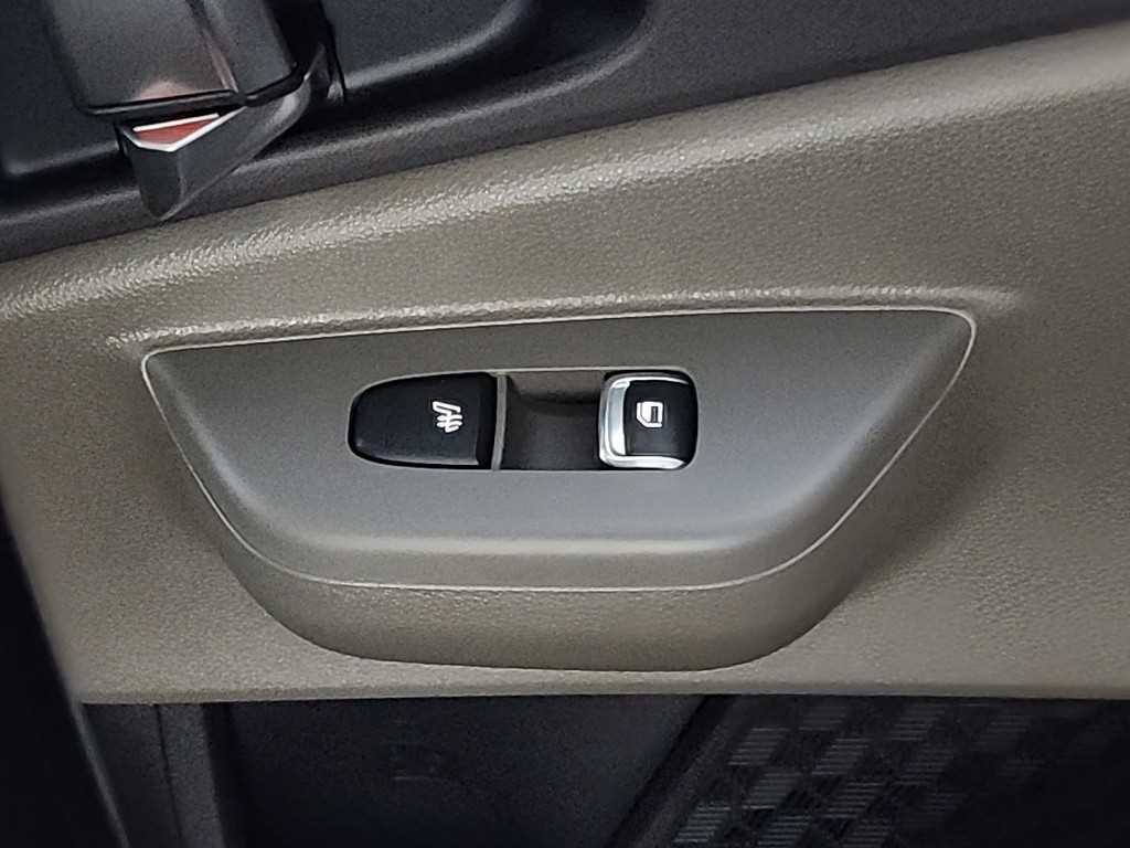 KIA Carnival 2025 Blanco - Importación desde Corea - HF Imports Iquique - Foto 14