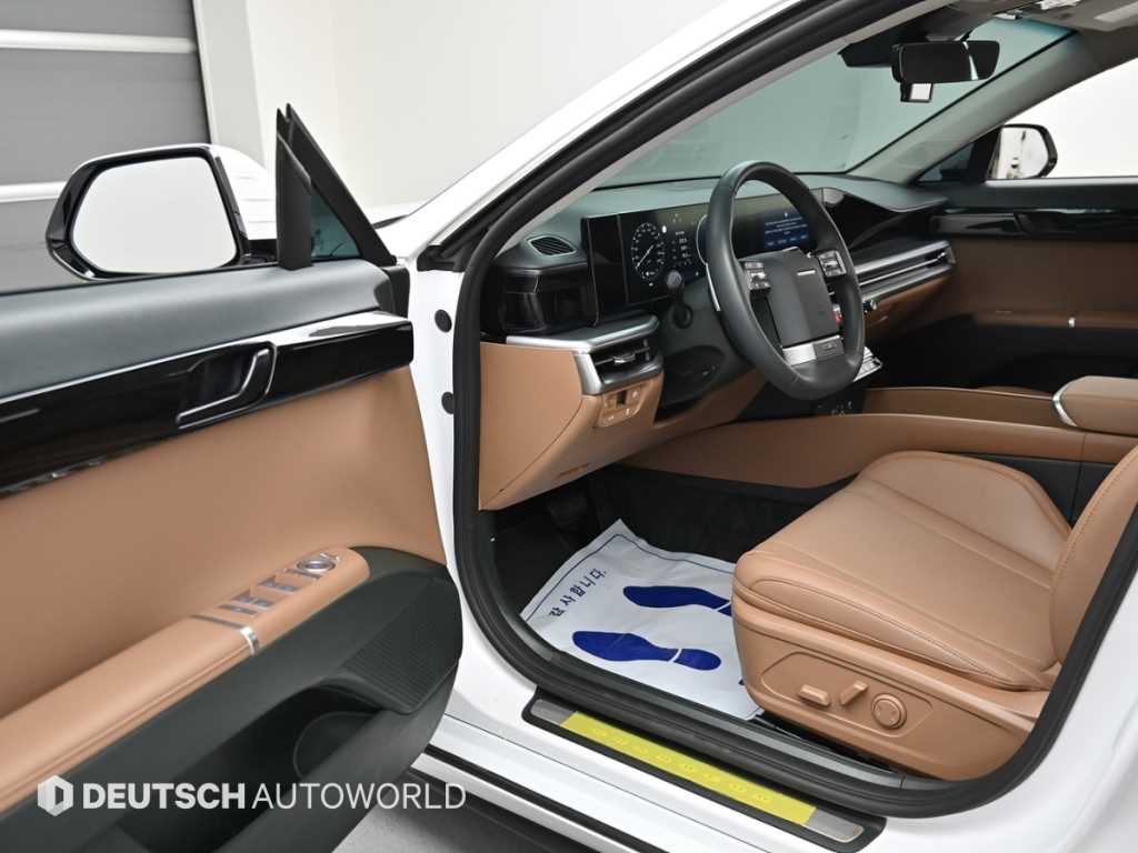 HYUNDAI Grandeur - Vista 11