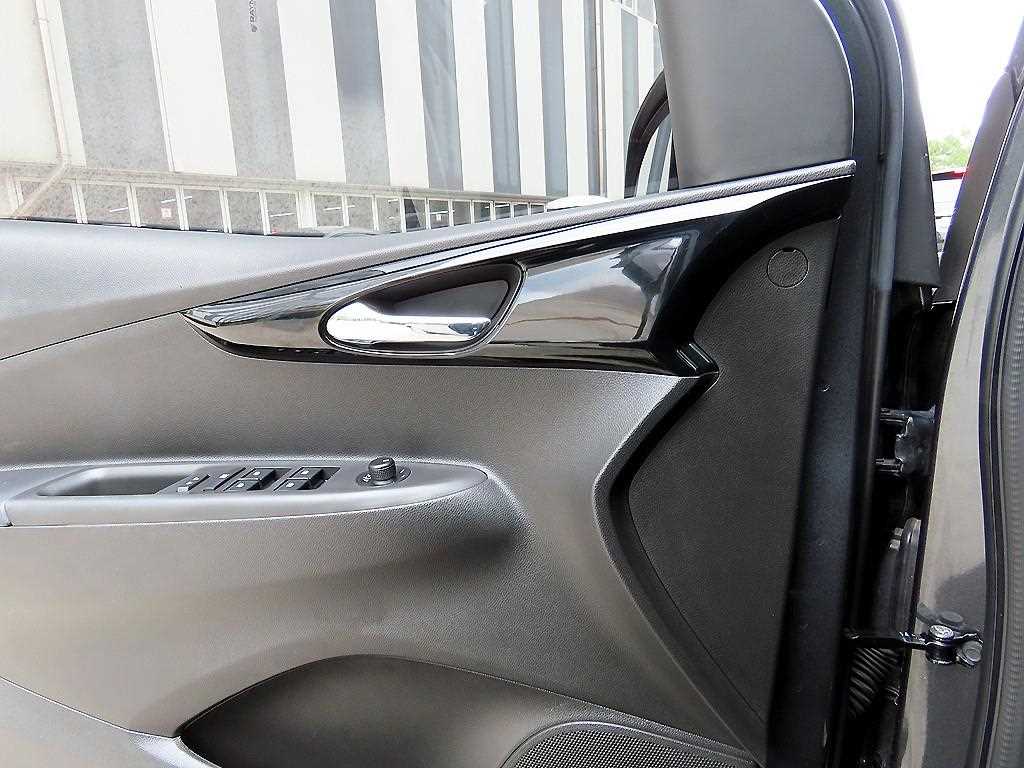 Chevrolet Spark - Vista 11