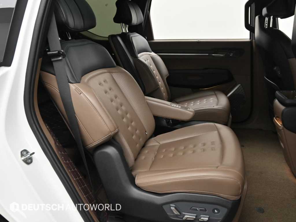KIA EV9 - Vista 12