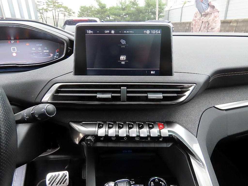 Peugeot 3008 - Vista 12
