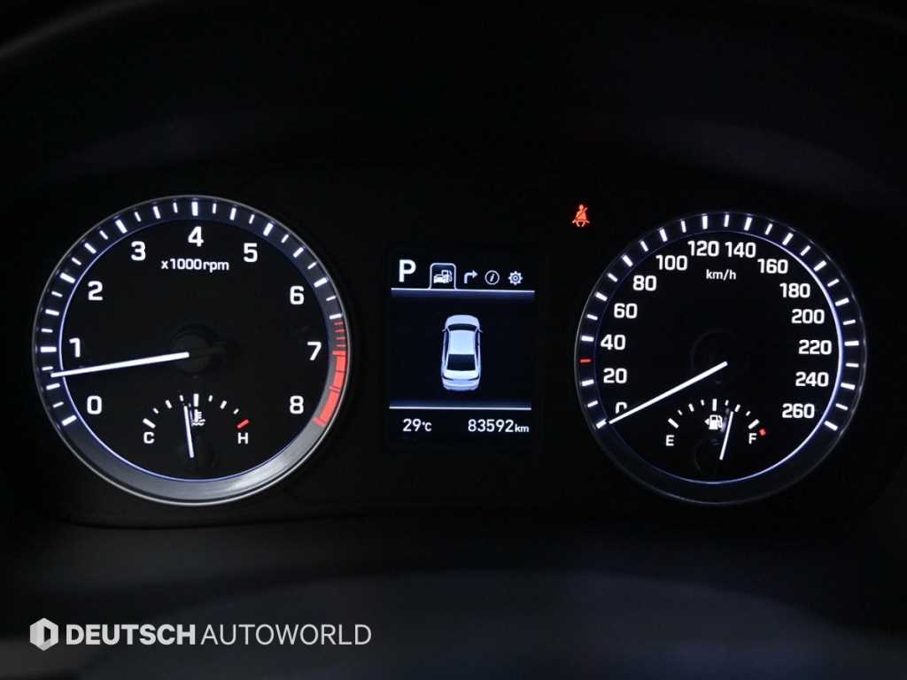 HYUNDAI Sonata - Vista 8