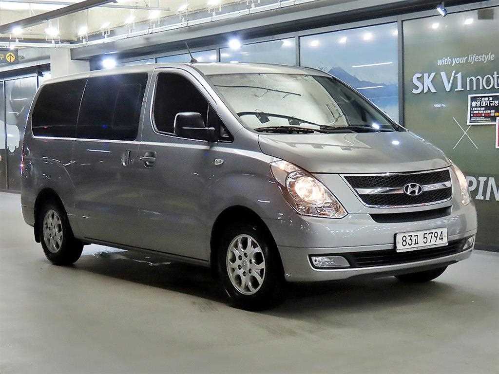 HYUNDAI Starex 2012 Plateado - Importación desde Corea - HF Imports Iquique - Foto 1