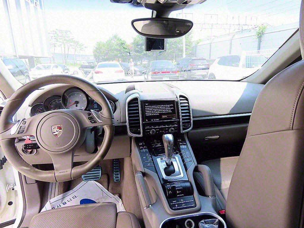 Porsche Cayenne - Vista 7