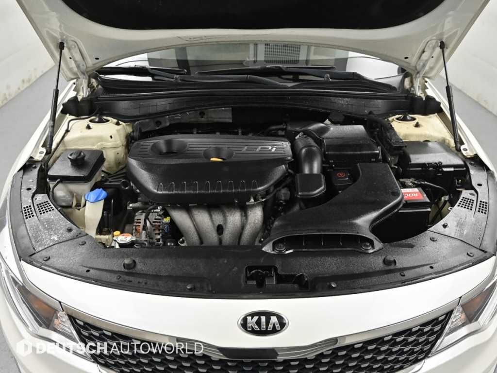 KIA K5 - Vista 6