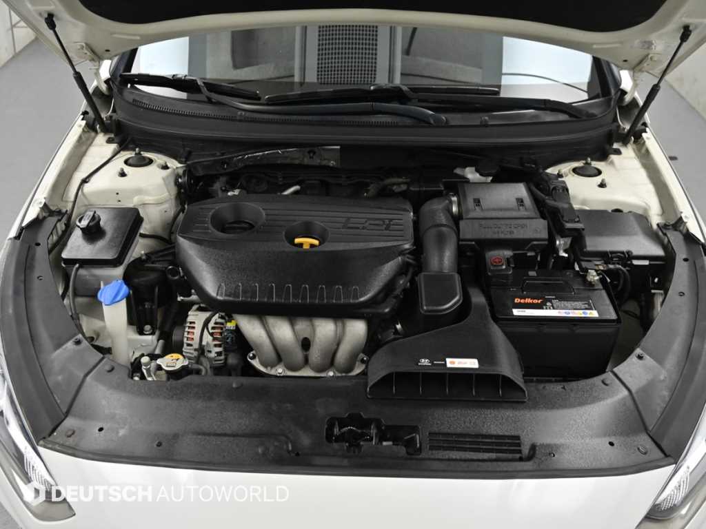 HYUNDAI Sonata - Vista 6