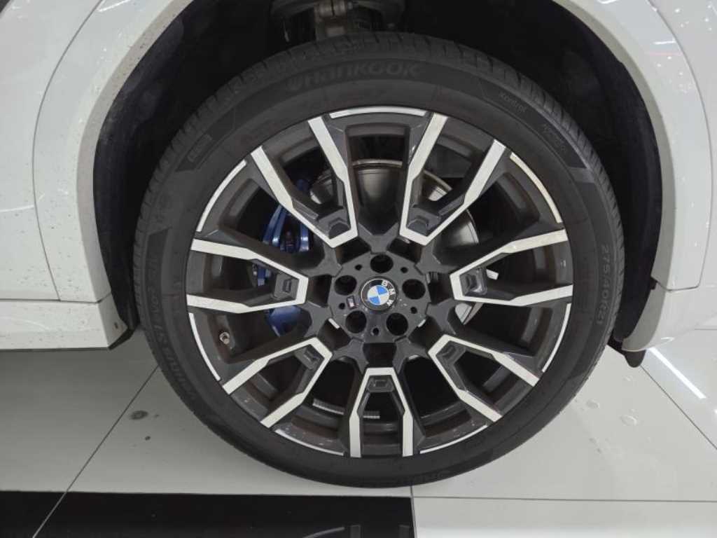 BMW X6 - Vista 4