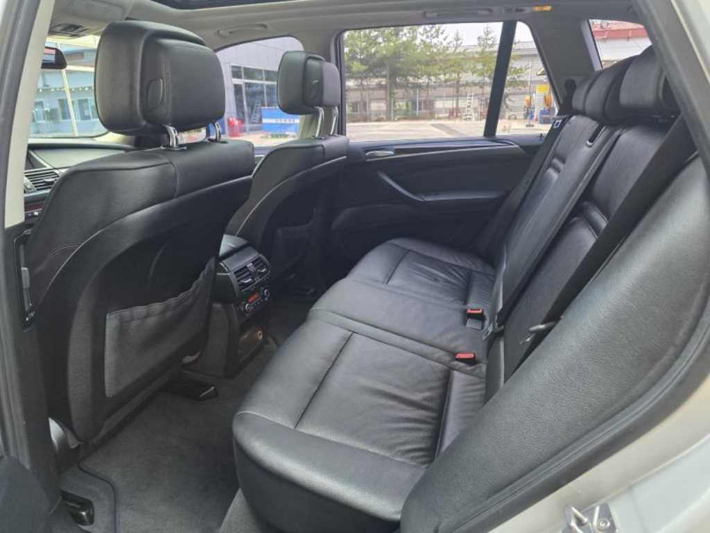 BMW X5 - Vista 8
