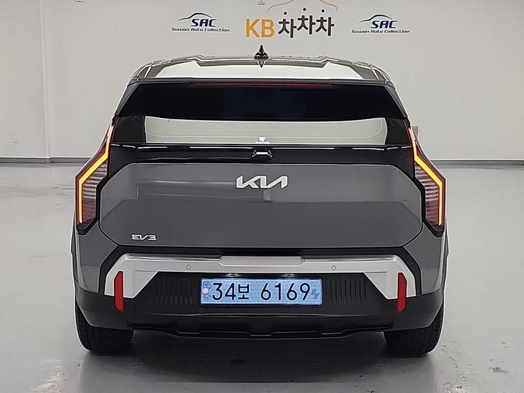 KIA EV3 - Vista 3