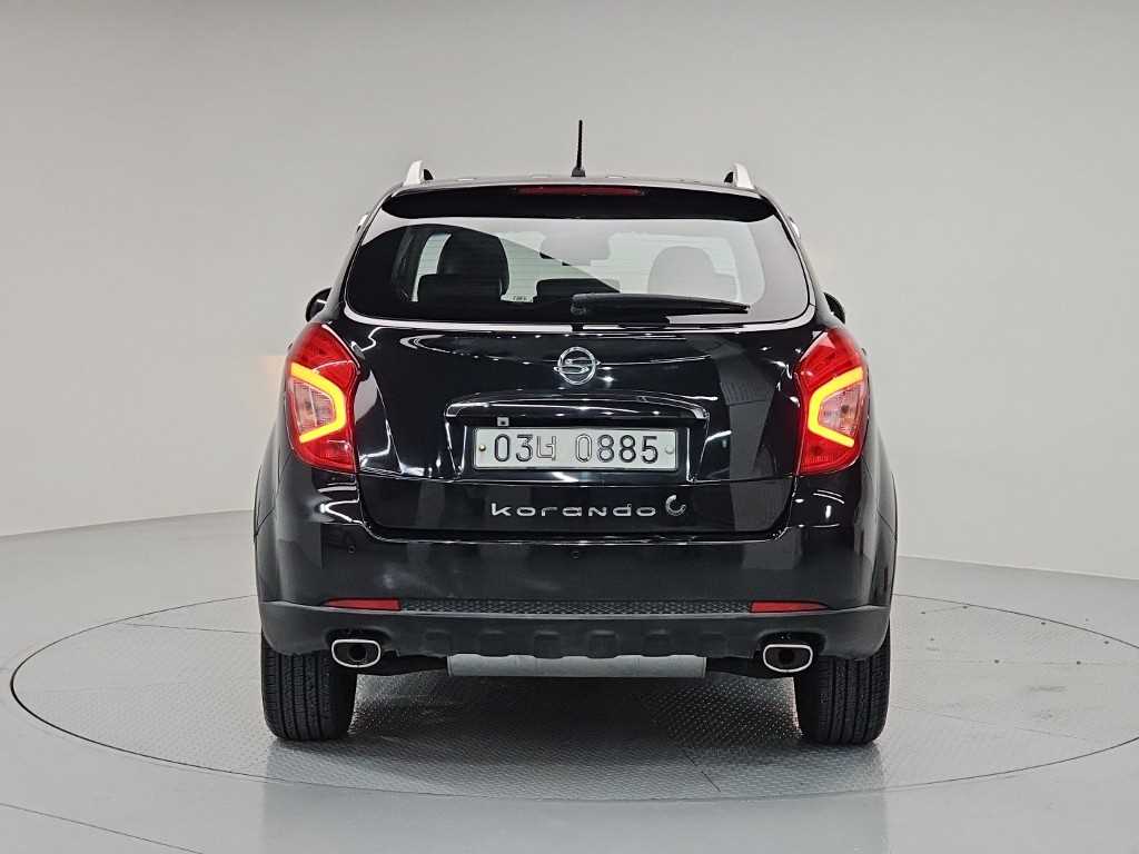 Ssangyong Korando - Vista 3