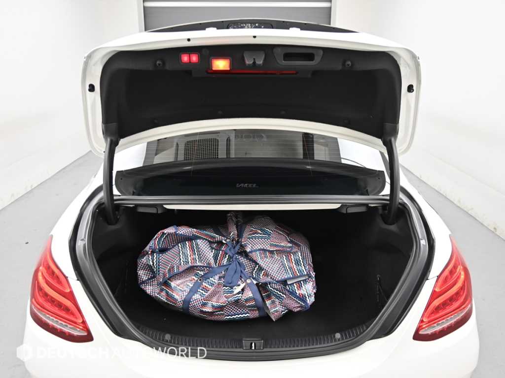 Mercedes Benz C Class 2016 Blanco - Importación desde Corea - HF Imports Iquique - Foto 19