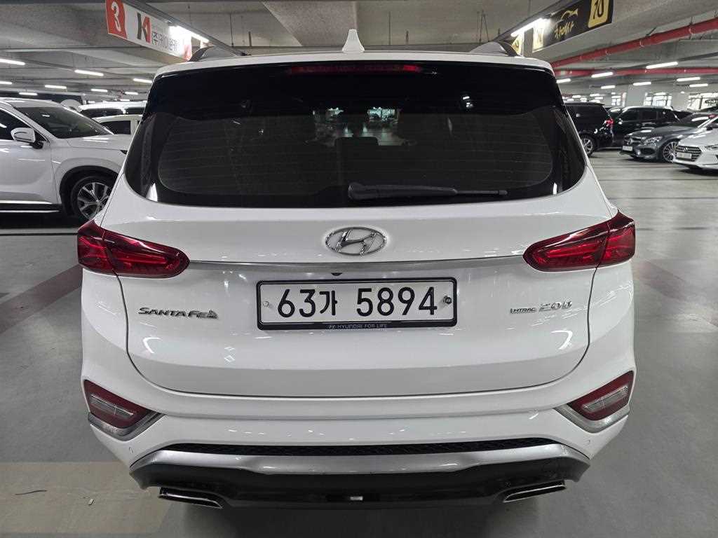 HYUNDAI Santa Fe - Vista 5