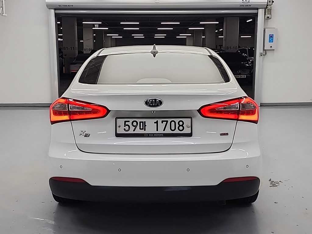 KIA K3 - Vista 3