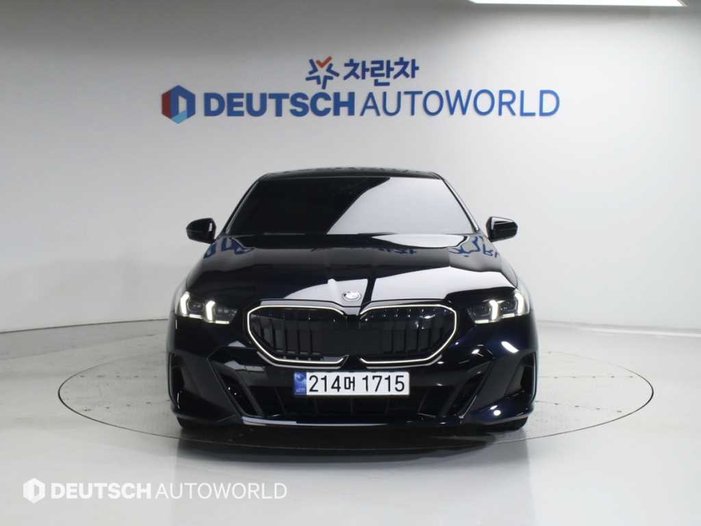 BMW 5 Series - Vista 3