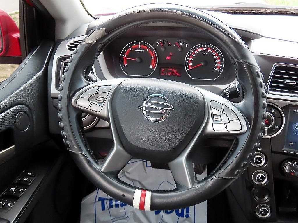 Ssangyong Korando - Vista 8