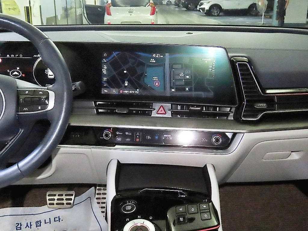 KIA Sportage - Vista 11