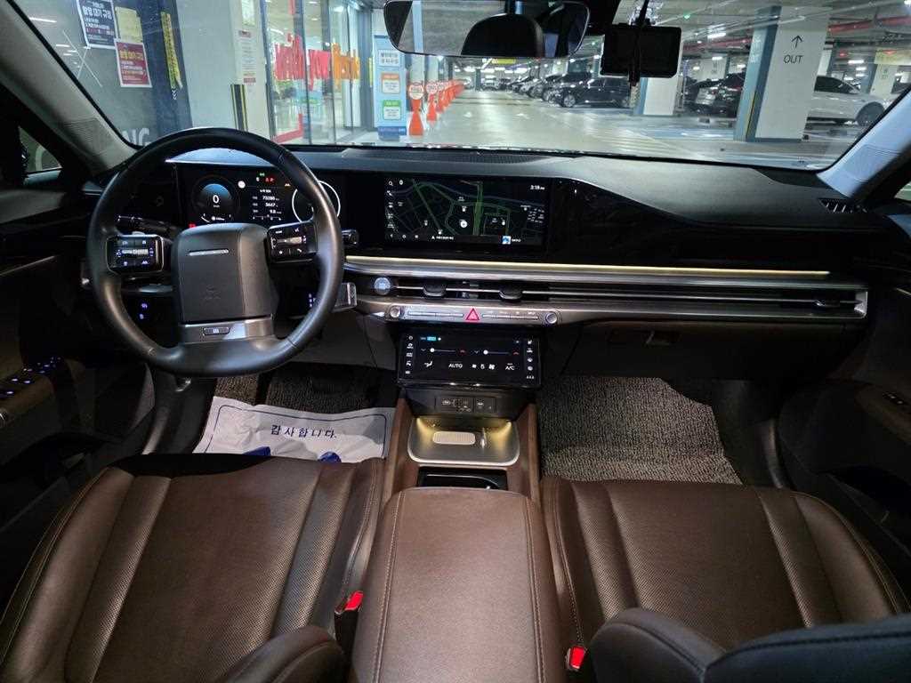 HYUNDAI Grandeur - Vista 7