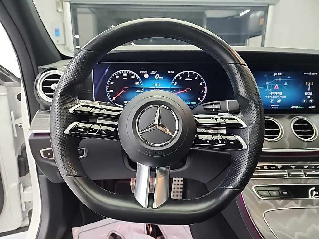 Mercedes Benz E class - Vista 9