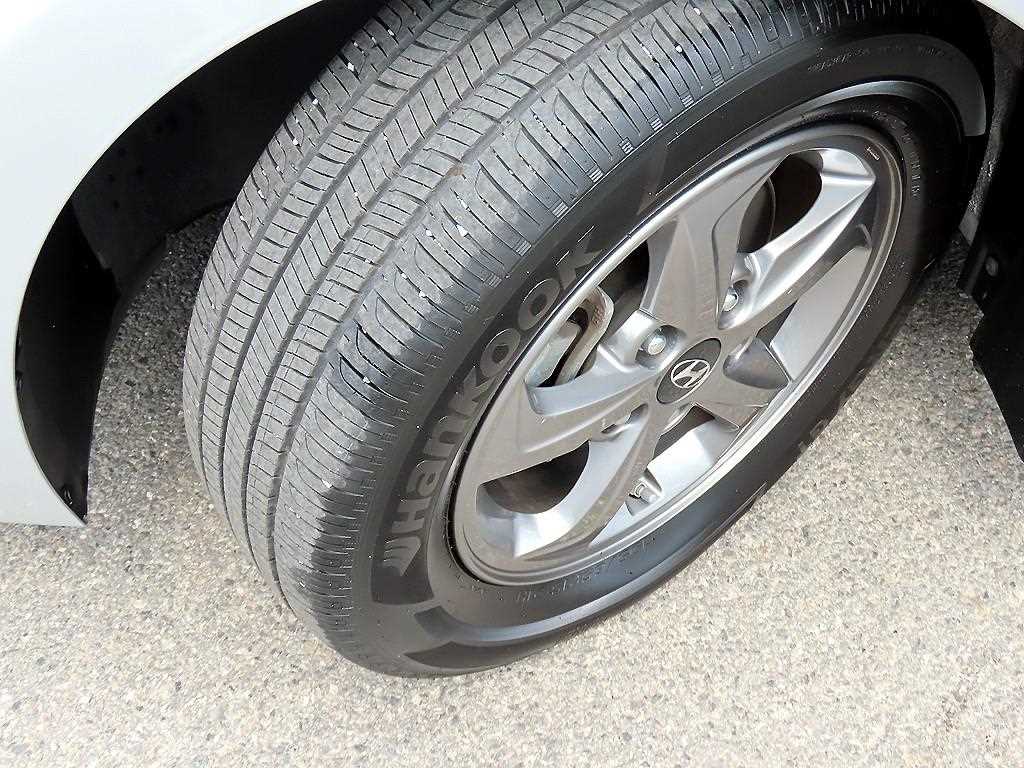 HYUNDAI Avante 2016 Plateado - Importación desde Corea - HF Imports Iquique - Foto 20