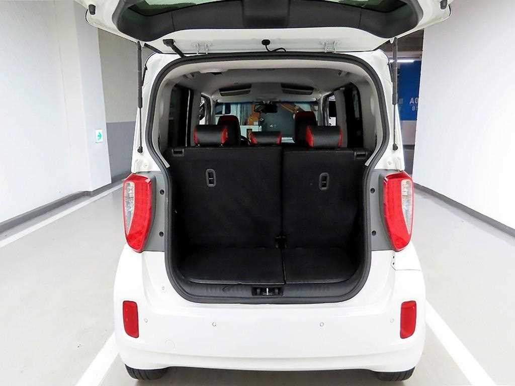 KIA Ray - Vista 5
