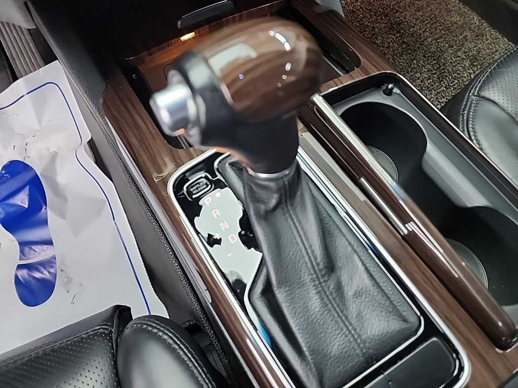 KIA K7 - Vista 8