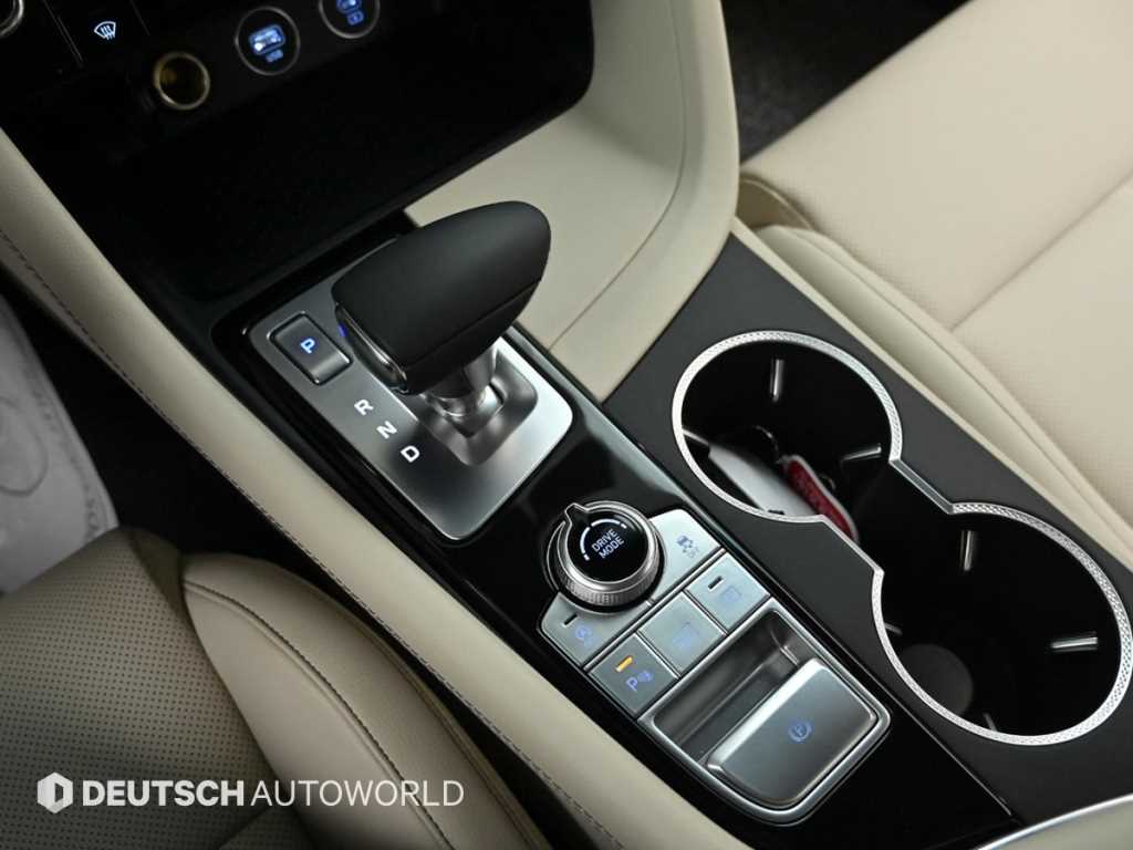 Genesis G70 - Vista 9