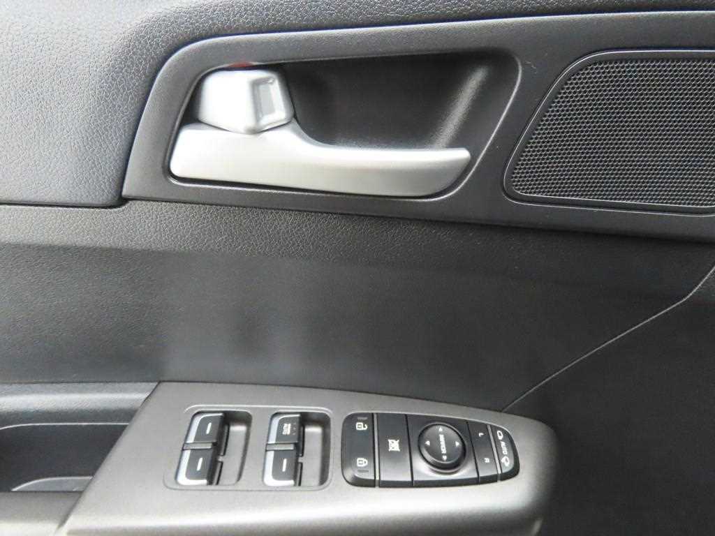 KIA Sportage - Vista 10