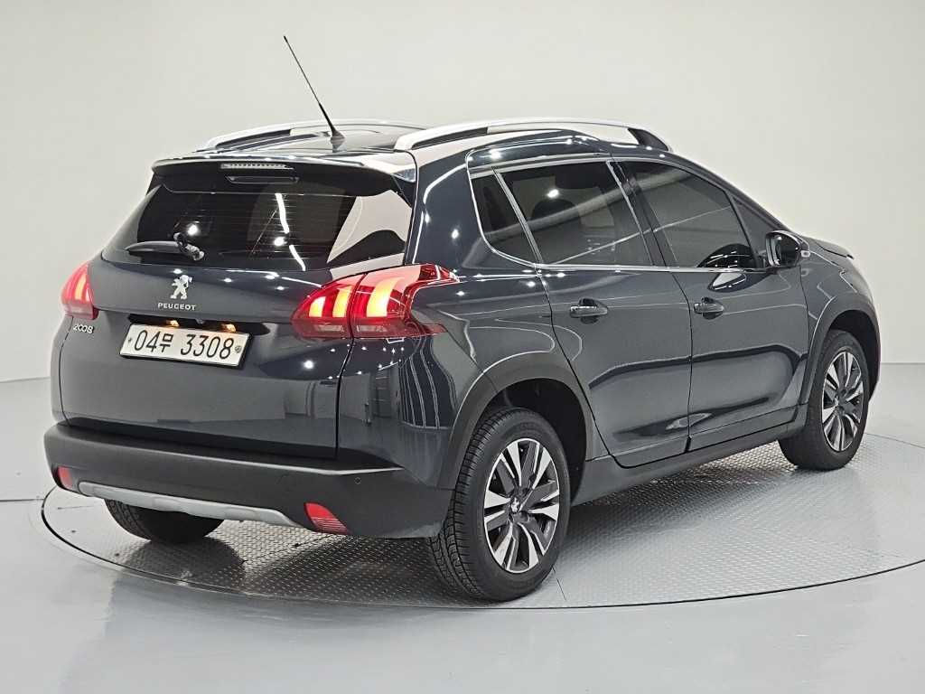 Peugeot 2008 - Vista 4