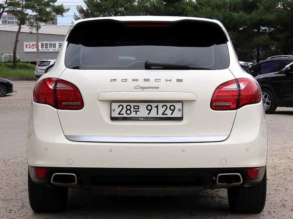 Porsche Cayenne - Vista 4