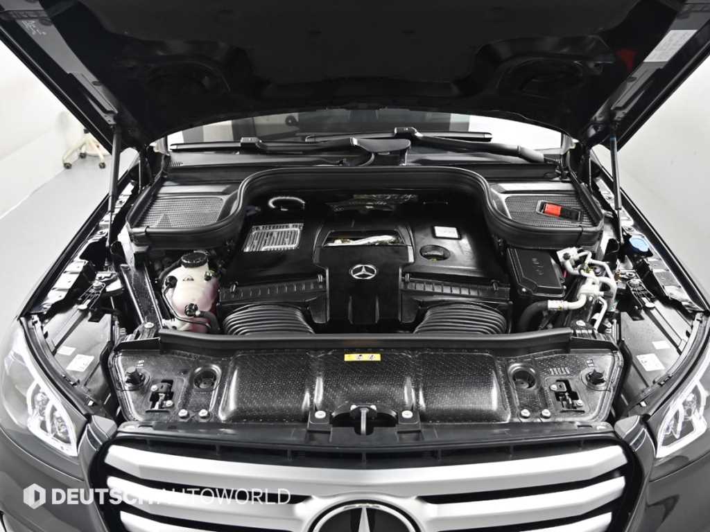 Mercedes Benz GLS Class - Vista 6