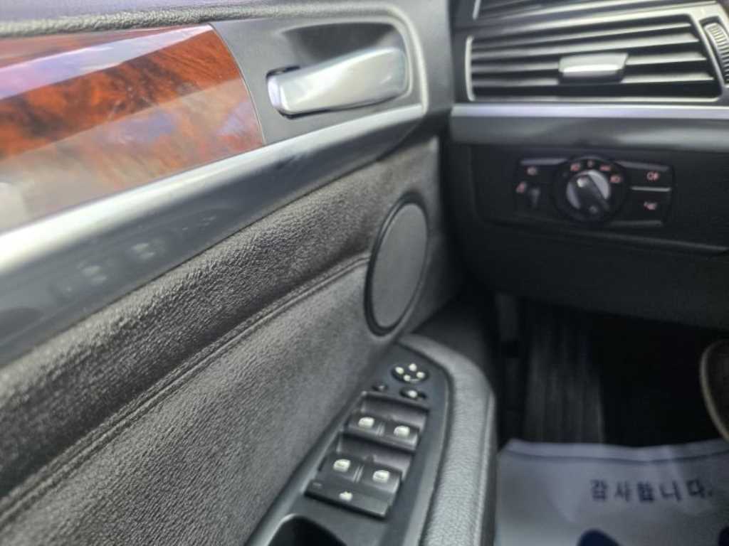 BMW X5 2011 Plateado - Importación desde Corea - HF Imports Iquique - Foto 13