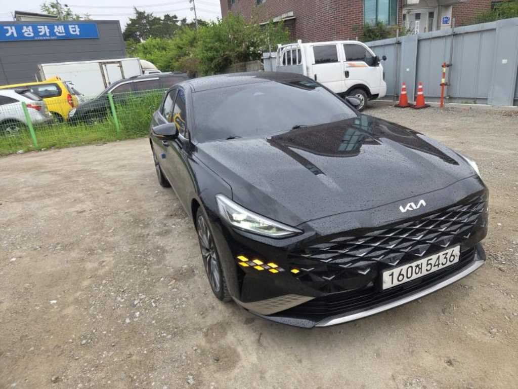 KIA K8 - Vista 5