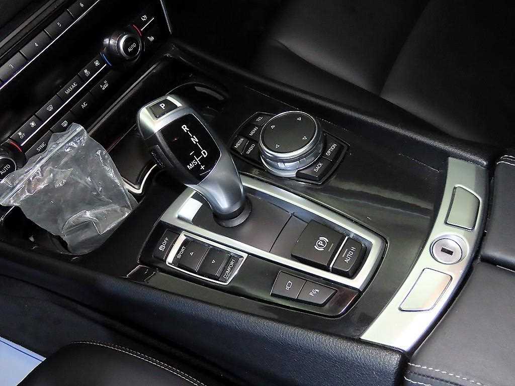 BMW Gran Turismo - Vista 12