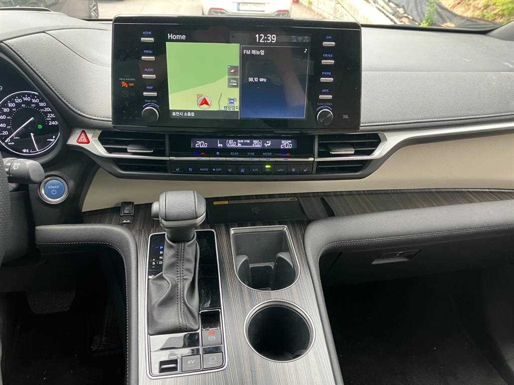 Toyota Siena 2024 Blanco - Importación desde Corea - HF Imports Iquique - Foto 15