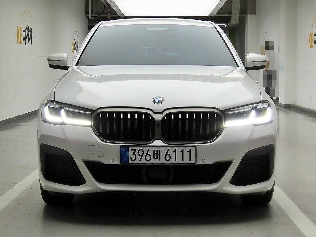 BMW 5 Series 2022 Blanco - Importación desde Corea - HF Imports Iquique - Foto 1