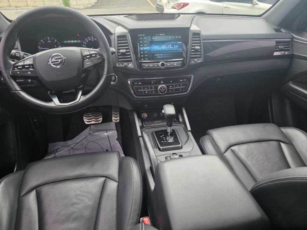 Ssangyong Rexton - Vista 8