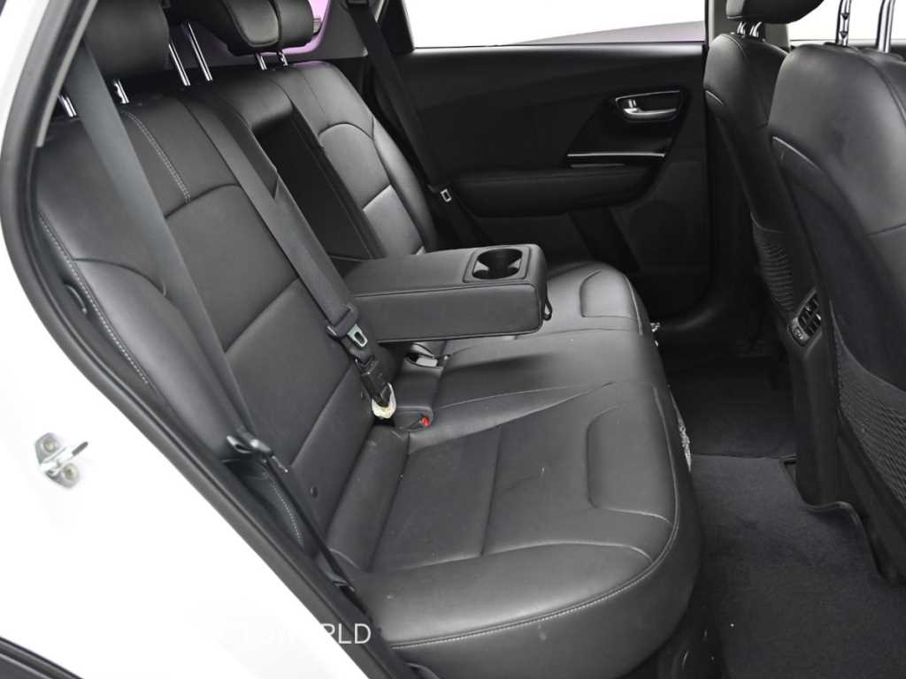 KIA Niro - Vista 12