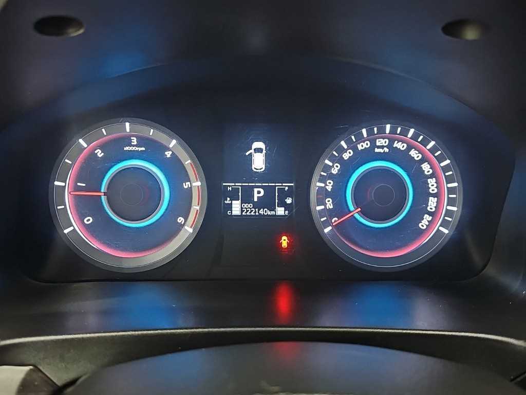 Ssangyong Korando - Vista 6