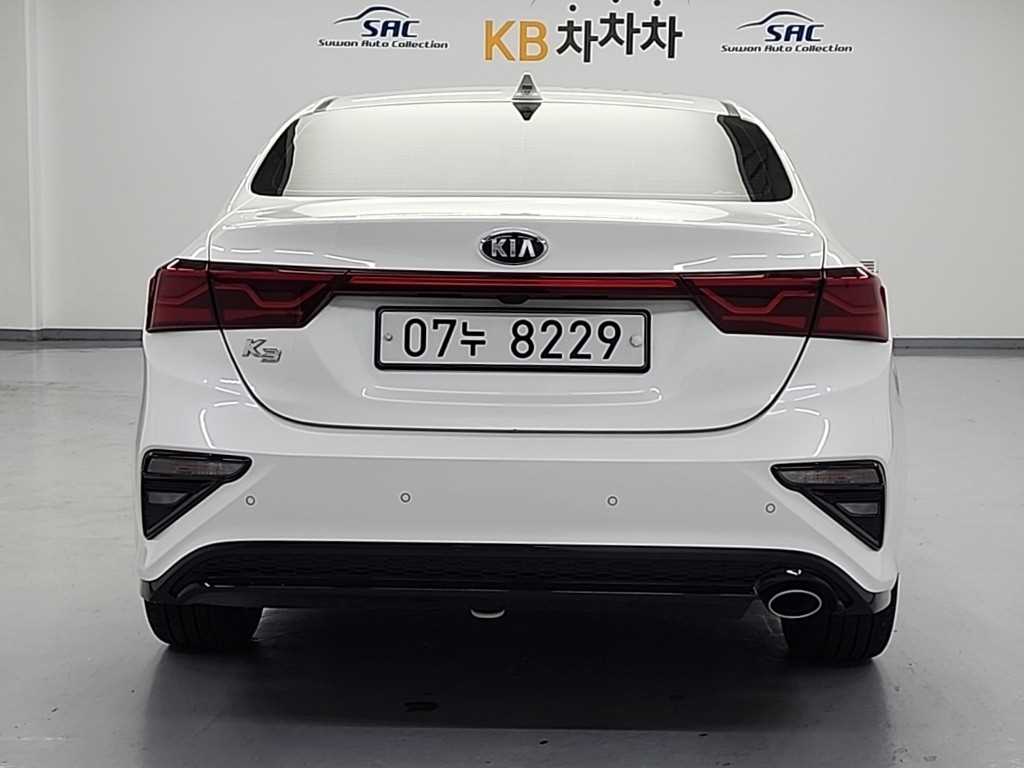 KIA K3 - Vista 3