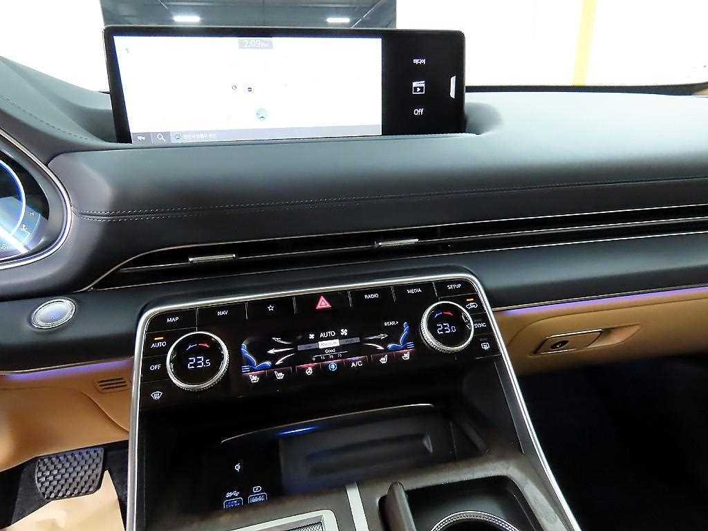 Genesis GV80 2023 Blanco - Importación desde Corea - HF Imports Iquique - Foto 13