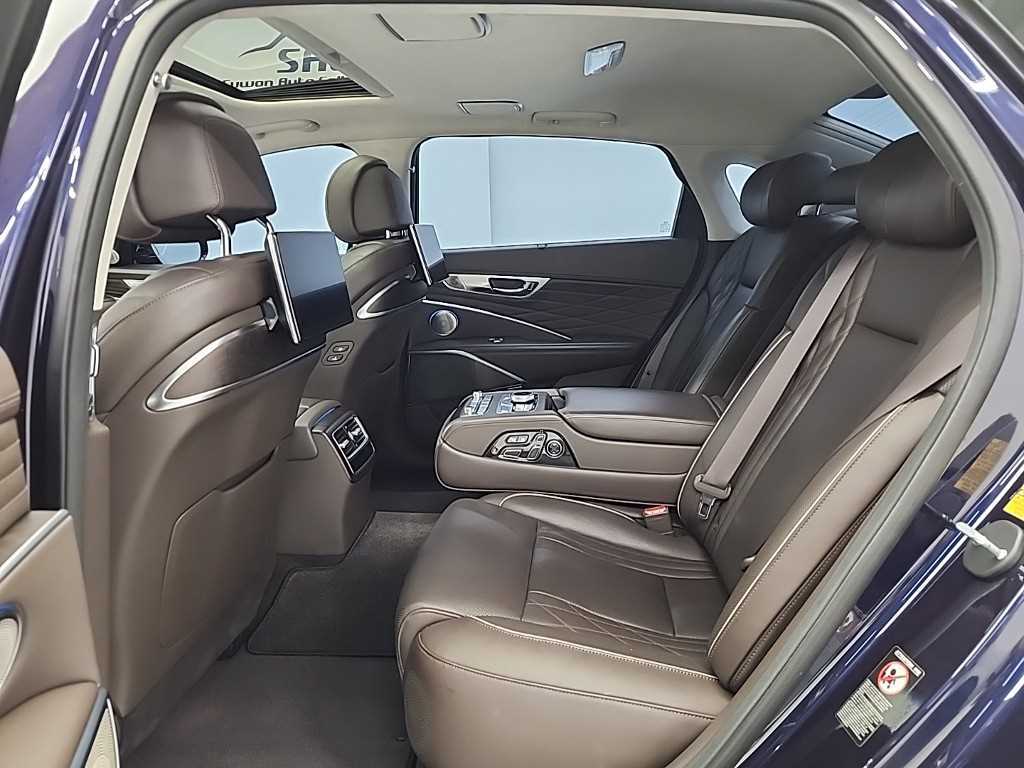 KIA K9 - Vista 12