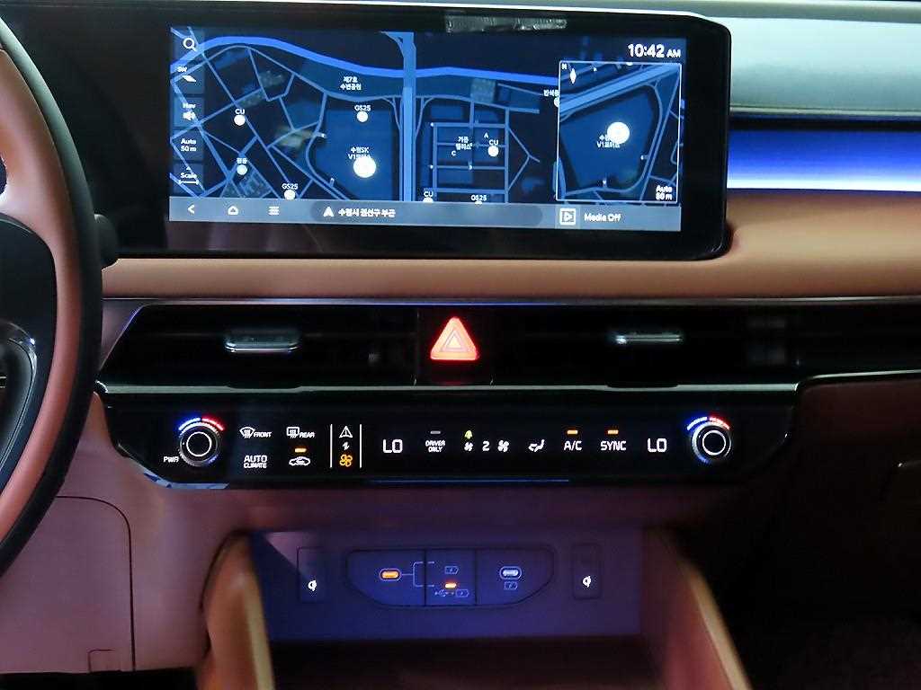 KIA K8 - Vista 11